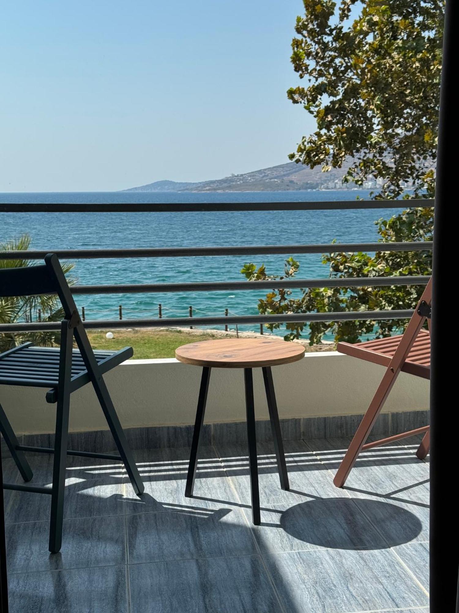 Orb Inn Saranda Extérieur photo