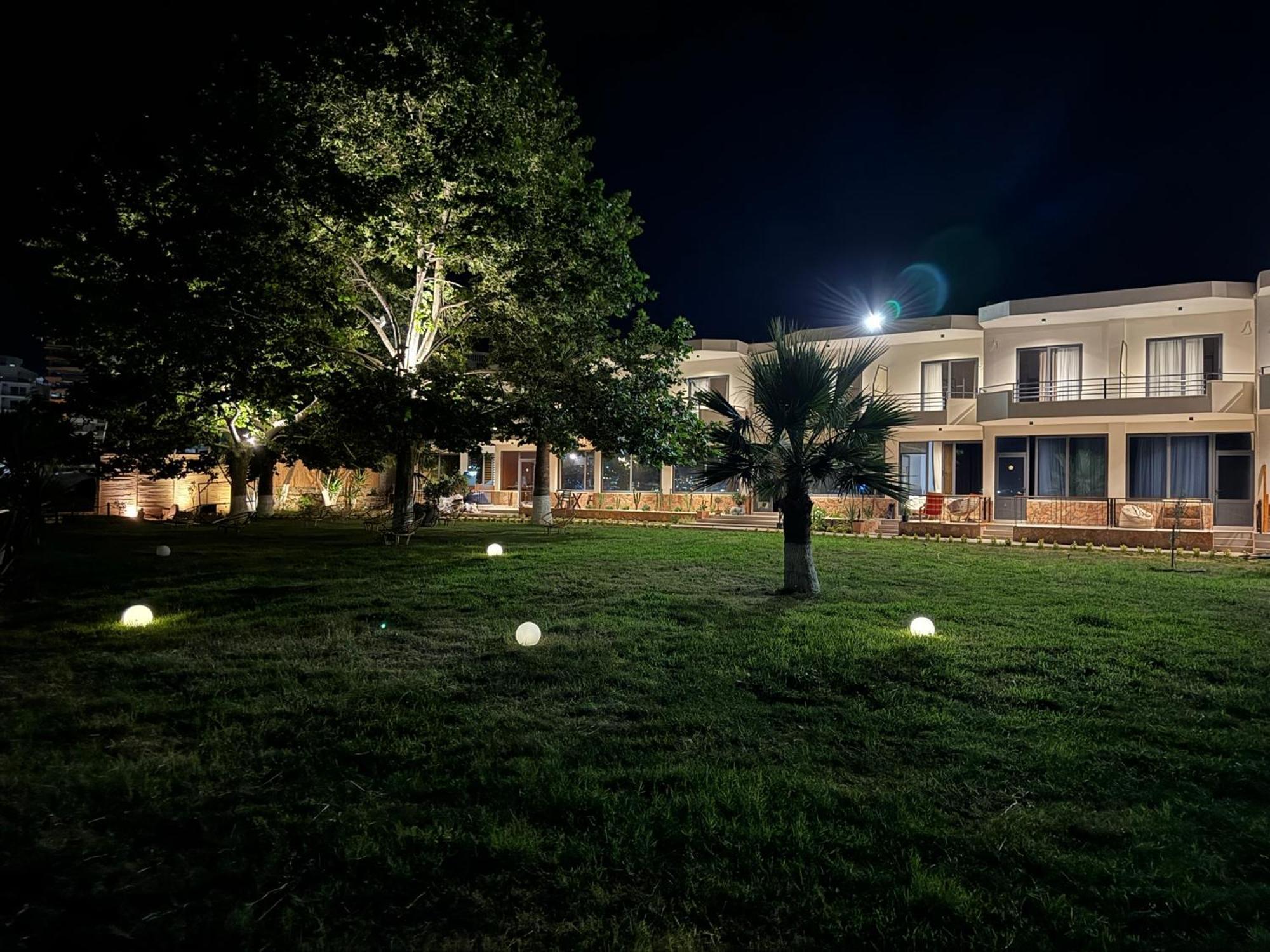 Orb Inn Saranda Extérieur photo
